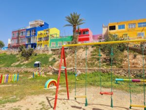 Téléphérique survolant la Kasbah Oufella