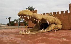 Parc de Crocodiles et Jardins Botaniques : Attraction Unique et Éducative